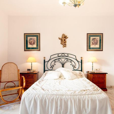 Casa Lola Centro De Nerjaヴィラ エクステリア 写真